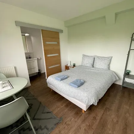 Les Sept Logias Semesterbostad Les Loges (Seine-Maritime)