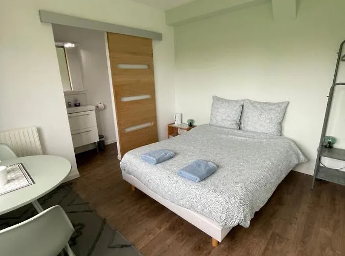 Les Sept Logias Semesterbostad Les Loges (Seine-Maritime)